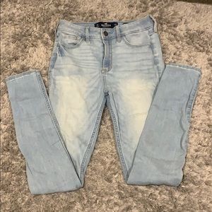 Hollister jeans